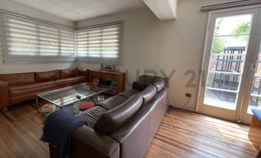 Arriendo 5D4B casa Esquina en Providencia