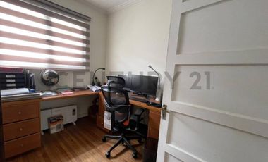 Arriendo 5D4B casa Esquina en Providencia
