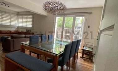 Arriendo 5D4B casa Esquina en Providencia