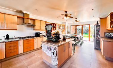 Casa en Venta en Club de Golf Los Lirios - Requinoa