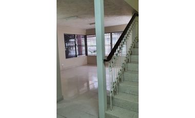 ALQUILO CASA DÚPLEX EN EL CARMEN - 4 RECMARAS - PRECIO NEGOCIABLE