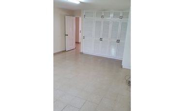 ALQUILO CASA DÚPLEX EN EL CARMEN - 4 RECMARAS - PRECIO NEGOCIABLE