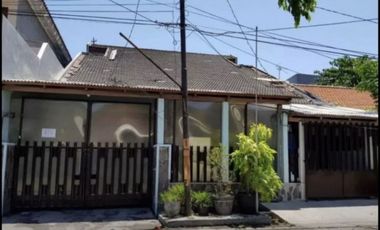 Dijual rumah usaha di tenggilis mejoyo SBY timur