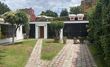 Lomas de la selva a una cuadra del hospital parres