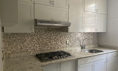 Lomas de la selva a una cuadra del hospital parres