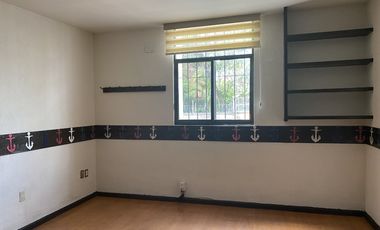 Lomas de la selva a una cuadra del hospital parres