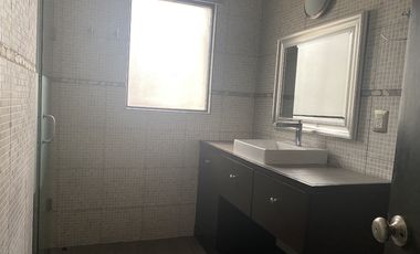 Lomas de la selva a una cuadra del hospital parres