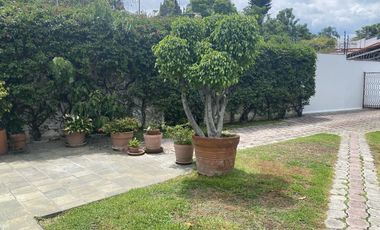 Lomas de la selva a una cuadra del hospital parres