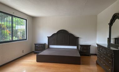 Lomas de la selva a una cuadra del hospital parres