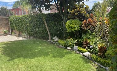 Lomas de la selva a una cuadra del hospital parres