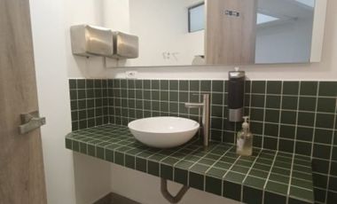 local en arriendo en parque principal. Cod A5823