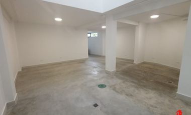 local en arriendo en parque principal. Cod A5823