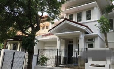Rumah Baru Renovasi Graha Family Surabaya Barat
