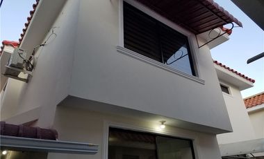 casa de venta en manta  zona sur Manabí