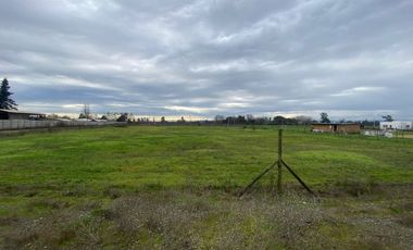 Vendo terreno en Condominio Los Quillayes