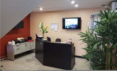 VENTA DE CASA/ OFICINA/ LOCAL /CENTRICO