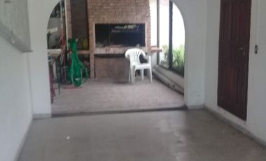 Chalet en venta en Ezpeleta Este