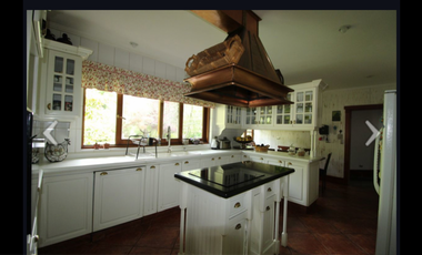 Espectacular Casa en Exclusivo Condominio