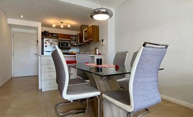 Departamento de  2 AMBIENTES en venta