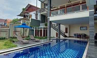 Dago Resort Rumah/Villa Mewah Full Furnish Kolam Renang View Menawan