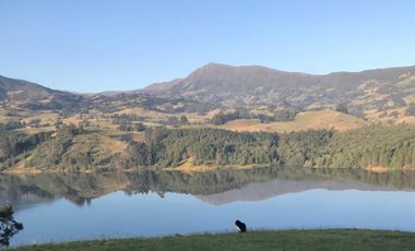 EXCLUSIVA CASA DE CAMPO EN VENTA – CARMEN DE CARUPA CUNDINAMARCA
