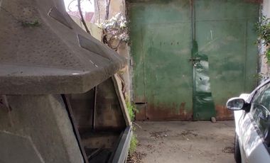 VENDO CASA CON TERRENO Y GALPON EN QUEQUEN