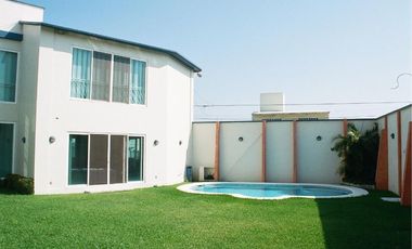 BOCA DEL RÍO COSTA DE ORO VENDO AMPLIA RESIDENCIA ALBERCA