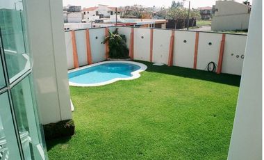 BOCA DEL RÍO COSTA DE ORO VENDO AMPLIA RESIDENCIA ALBERCA