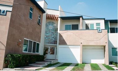 BOCA DEL RÍO COSTA DE ORO VENDO AMPLIA RESIDENCIA ALBERCA