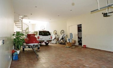 BOCA DEL RÍO COSTA DE ORO VENDO AMPLIA RESIDENCIA ALBERCA