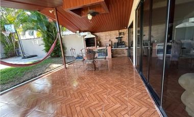 VILLA ZAITA / LA ROTONDA / 525m2 / 4 HABITACIONES / AMPLIO JARDIN / YG