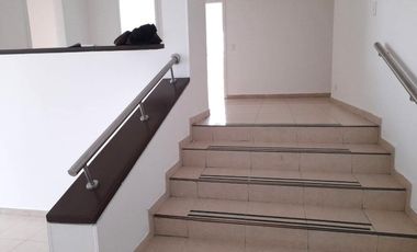 local en arriendo en chico. Cod A51588