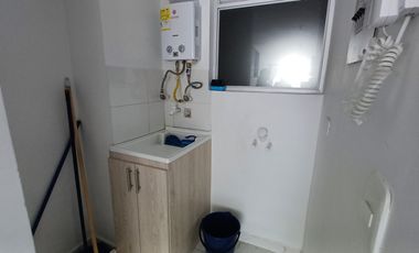 apartamento en venta en barrio los alamos. Cod V408415