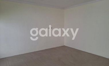 Rumah Kondisi Bagus di Darmo Harapan Indah