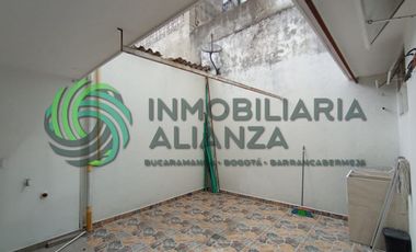 casa en arriendo en san francisco. Cod A17072