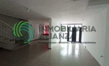 casa en arriendo en san francisco. Cod A17072