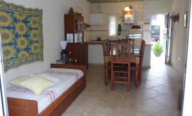 MUY LINDO DEPARTAMENTO EN VILLA CARLOS PAZ, 2 DORM, PILETA, ASADORES, COMPLEJO PROA. Temp 2020