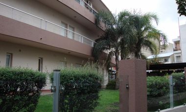 MUY LINDO DEPARTAMENTO EN VILLA CARLOS PAZ, 2 DORM, PILETA, ASADORES, COMPLEJO PROA. Temp 2020