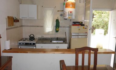 MUY LINDO DEPARTAMENTO EN VILLA CARLOS PAZ, 2 DORM, PILETA, ASADORES, COMPLEJO PROA. Temp 2020