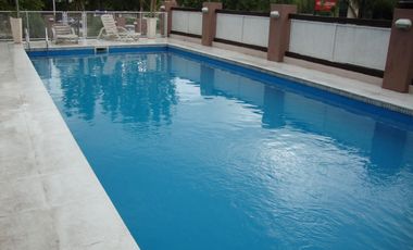 MUY LINDO DEPARTAMENTO EN VILLA CARLOS PAZ, 2 DORM, PILETA, ASADORES, COMPLEJO PROA. Temp 2020