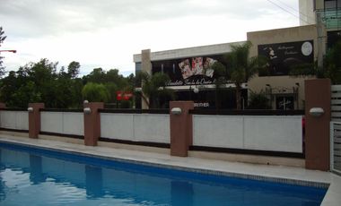 MUY LINDO DEPARTAMENTO EN VILLA CARLOS PAZ, 2 DORM, PILETA, ASADORES, COMPLEJO PROA. Temp 2020