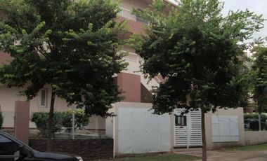 MUY LINDO DEPARTAMENTO EN VILLA CARLOS PAZ, 2 DORM, PILETA, ASADORES, COMPLEJO PROA. Temp 2020