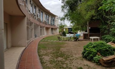 MUY LINDO DEPARTAMENTO EN VILLA CARLOS PAZ, 2 DORM, PILETA, ASADORES, COMPLEJO PROA. Temp 2020