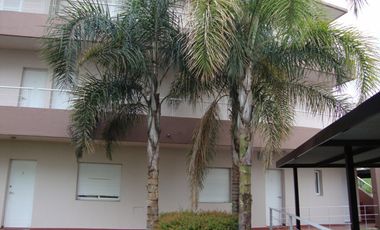 MUY LINDO DEPARTAMENTO EN VILLA CARLOS PAZ, 2 DORM, PILETA, ASADORES, COMPLEJO PROA. Temp 2020