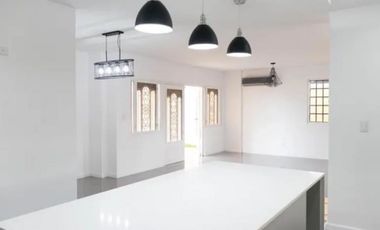 SE VENDE HERMOSA CASA EN VILLA LUCRE- ALTOS DE SAN RAFAEL  REMODELADA