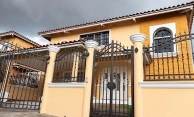 SE VENDE HERMOSA CASA EN VILLA LUCRE- ALTOS DE SAN RAFAEL  REMODELADA