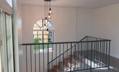 SE VENDE HERMOSA CASA EN VILLA LUCRE- ALTOS DE SAN RAFAEL  REMODELADA