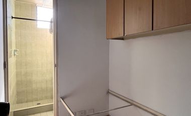apartamento en arriendo en edificio la maría. Cod A9161825