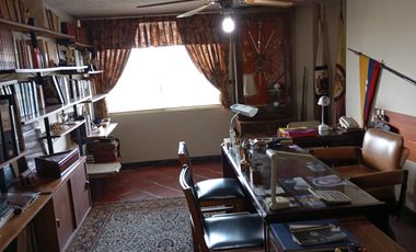 apartamento en venta en granada. Cod V12128
