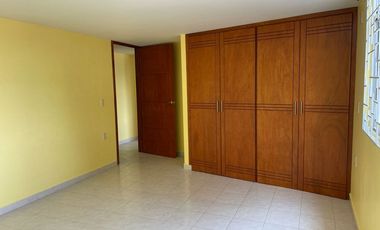 IDEAL PARA INVERSIONISTAS... Se vende edificio completo